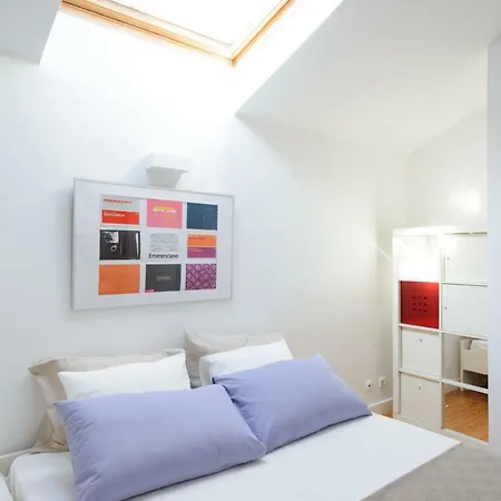 Timeless At The Heart Of The Village Ii アパート