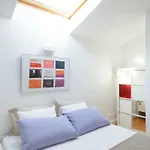 Timeless At The Heart Of The Village Ii Apartman
